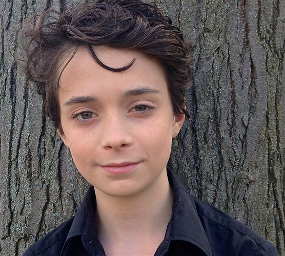 Fan Casting Lucas Jade Zumann as Leslie in The Promised Neverland