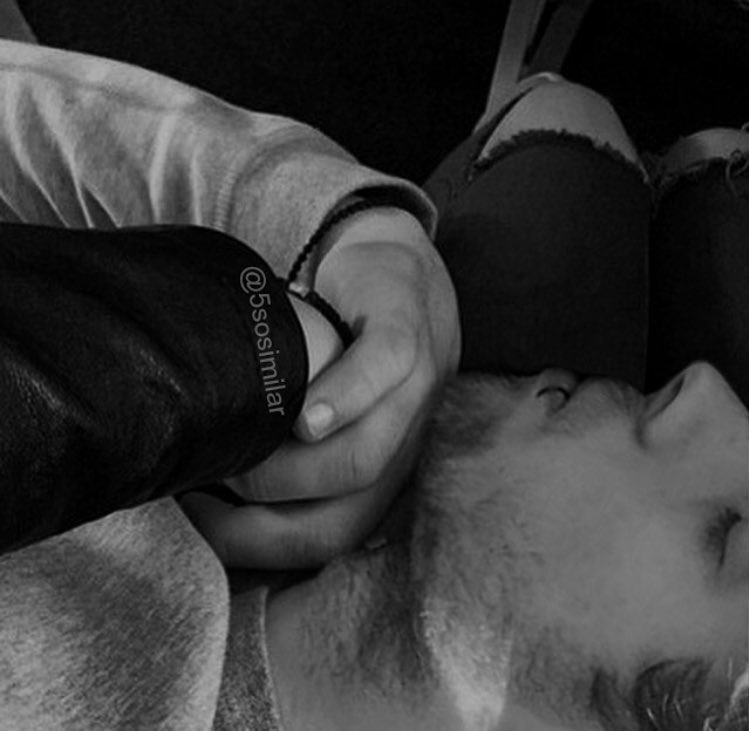 #mcm is this big cuddly baby 💞<a href="/Dxrk_Luke/">lucas hemmings</a>