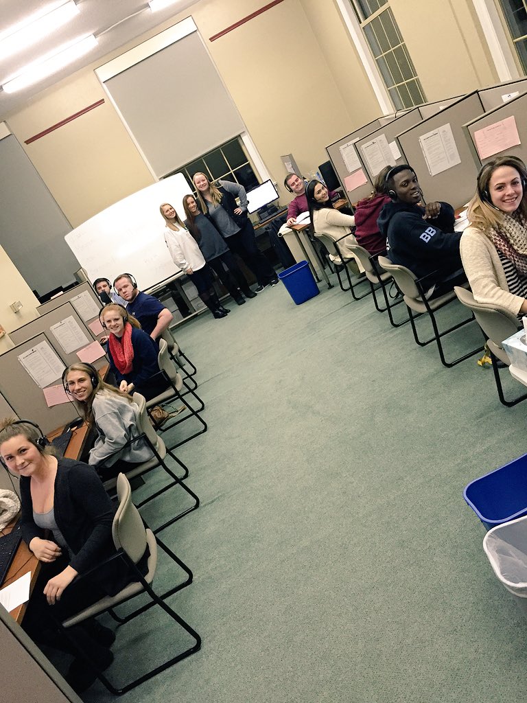 OswegoTelefund's tweet photo. Calling underway! A little over 2 hours left to participate in our Homecoming Challenge! https://t.co/K2y6qc1ICG