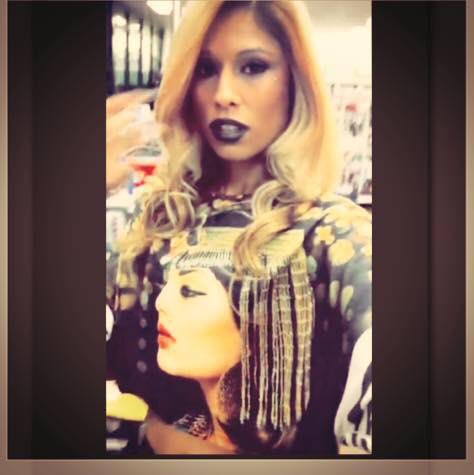 TBaby_84's tweet photo. #LatePost My #Cleopatra top tho! π #SaturdayNight #BarbieSwagg #selfie
https://t.co/Xp4RUaRNjv https://t.co/RqT0x4mD8Q