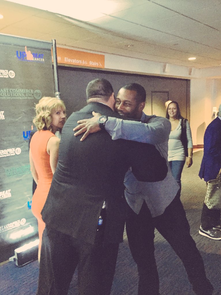 joeandruzzifndn's tweet image. That's a lot of Super Bowl rings in one hug. Thanks for supporting the #GratitudeGala Ty Law!