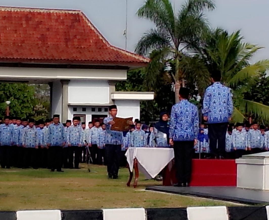 Irup sampaikan, atribut kelengkapan berpakaian tertib, Alhamdulillah dan pertahankan..