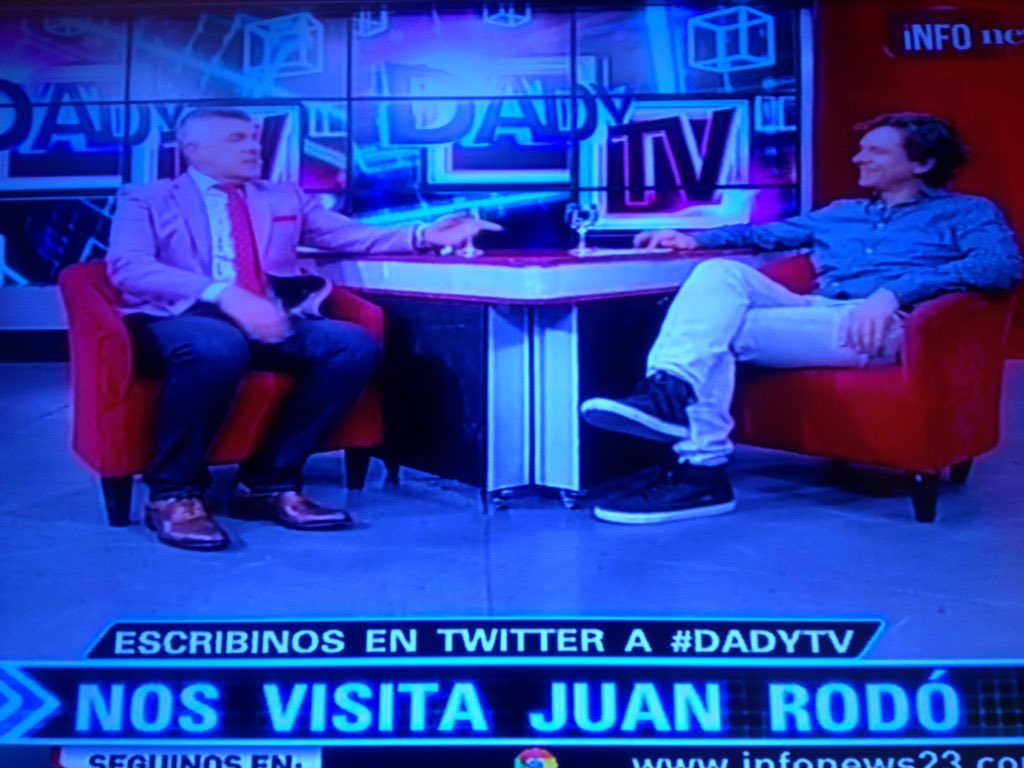 25AñosConElMusical tweet media