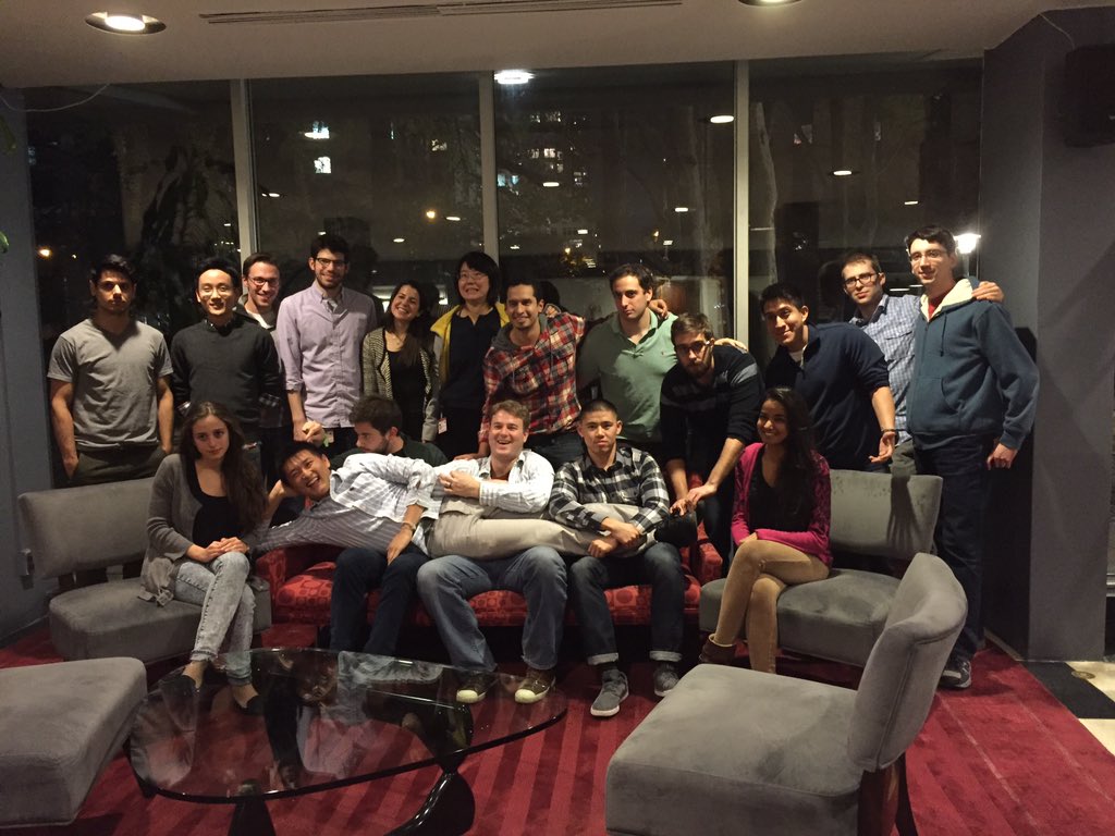 drduuu's tweet photo. @TriIMDPhD Class of 2013 annual dinner. #bestclass #medschool https://t.co/BFpZ4Kh6Od
