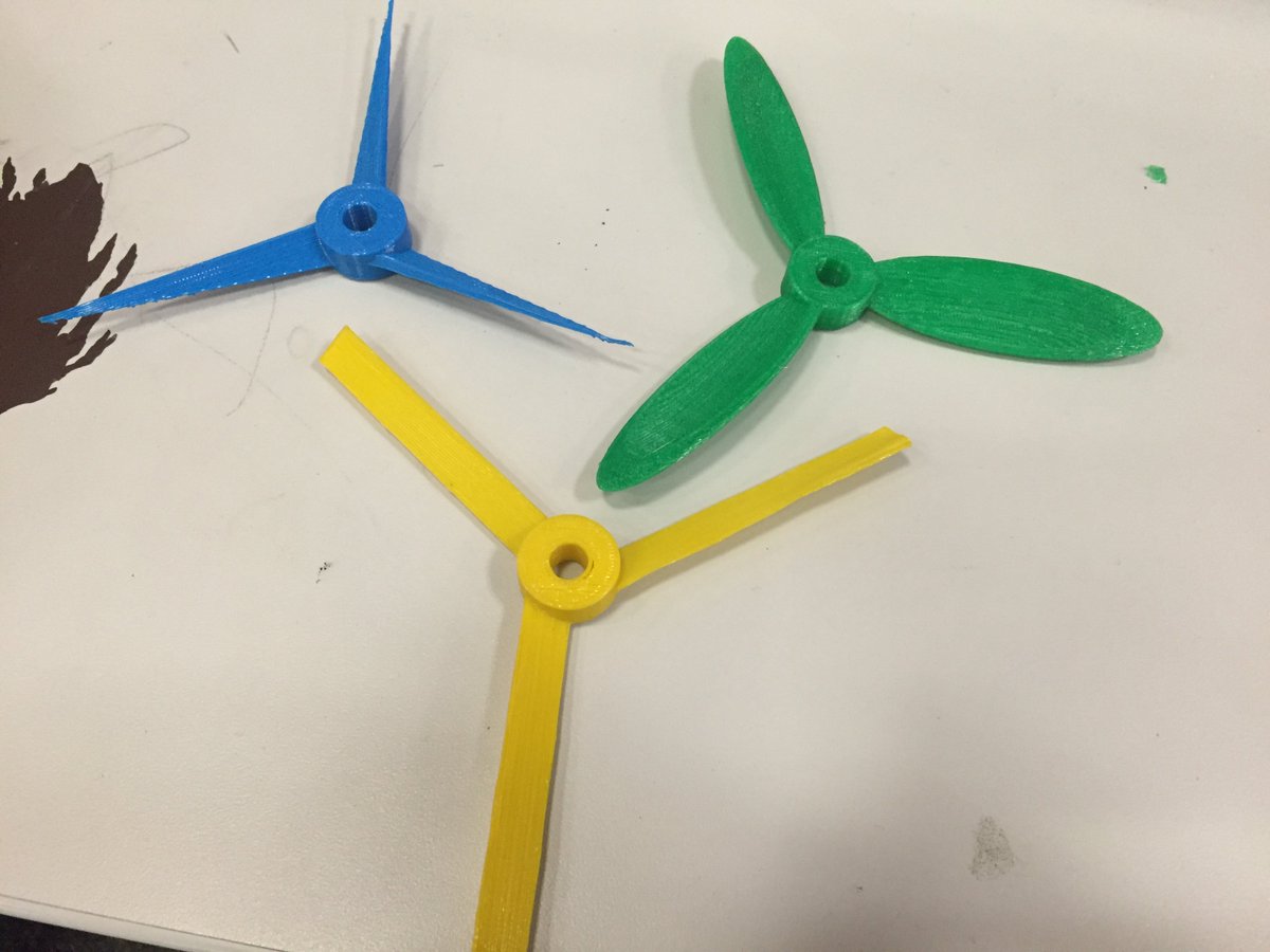 YOUmediaChicago's tweet photo. A #YOUmediachicago teen came in today to #3D #print blades for his wind turbine he is making
#tinkerstudio #cpl https://t.co/NrQVBzxlz0