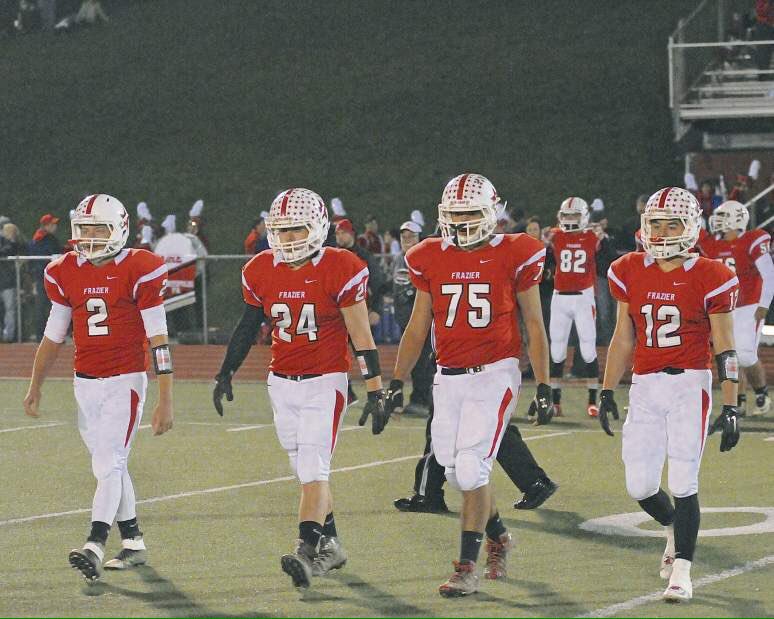 HS__Sports's tweet image. Frazier's Defense #StandsOut

🏈 Captains Klorczyk,  Roebuck, Horvath &amp;amp; Patterson 

bit.ly/20VPU2t