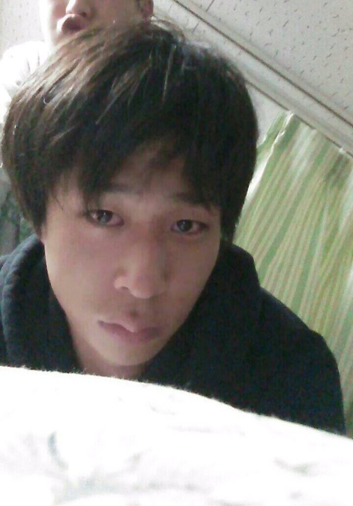 15人目〜
4E高畑峻平
寮祭食堂企画長。
多分イケメンです(￣∀￣)w