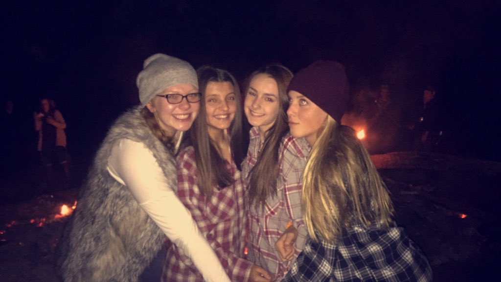 lexieperezzzz's tweet image. love them🔥💖