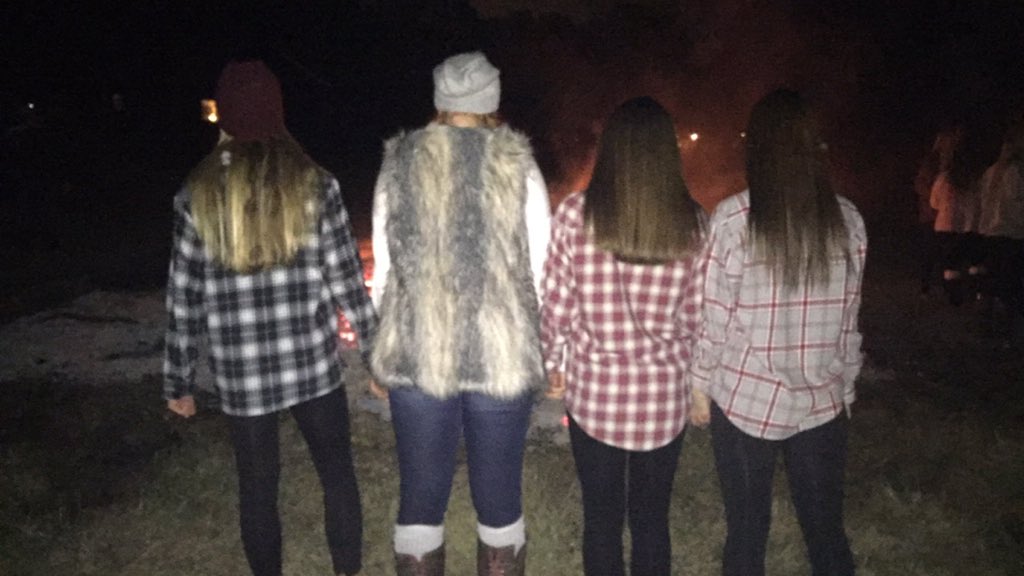 lexieperezzzz's tweet image. love them🔥💖