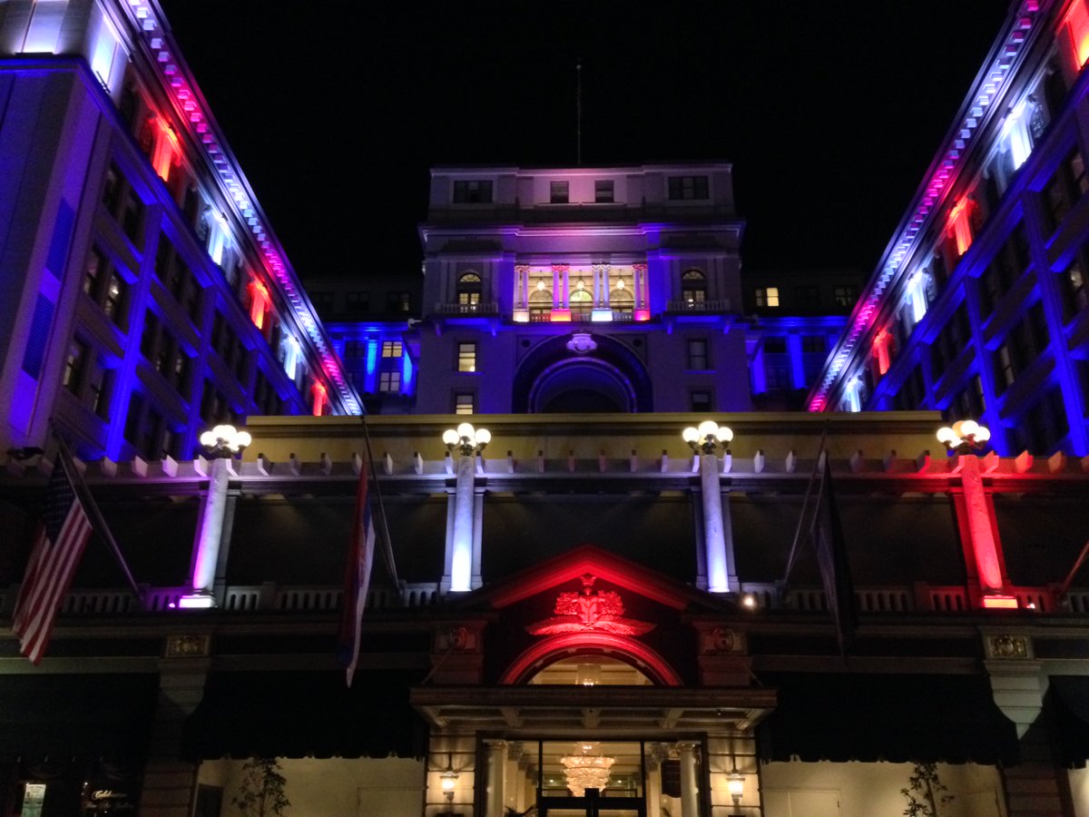 sandiegonewz's tweet photo. San Diego Landmark Lights Up To Support France https://t.co/fYWldkS5l4 #sandiego https://t.co/4GLockVBTI