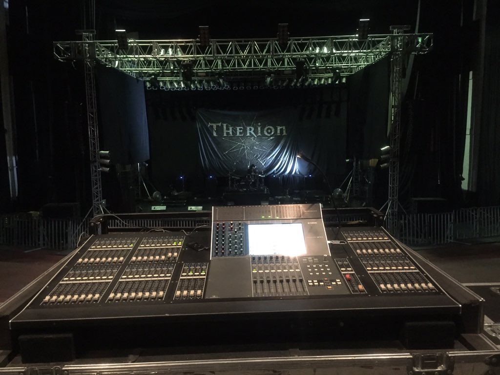 PreesLive's tweet photo. Hoy con therion en el circo volador !!! https://t.co/GYR9hr5j3I