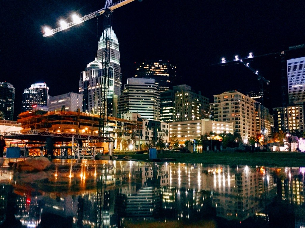 RailTrailCLT's tweet photo. jewels in the crown [town].✨

#stunnashot on IG by @sofla_or_bust https://t.co/f4AnpsopNA