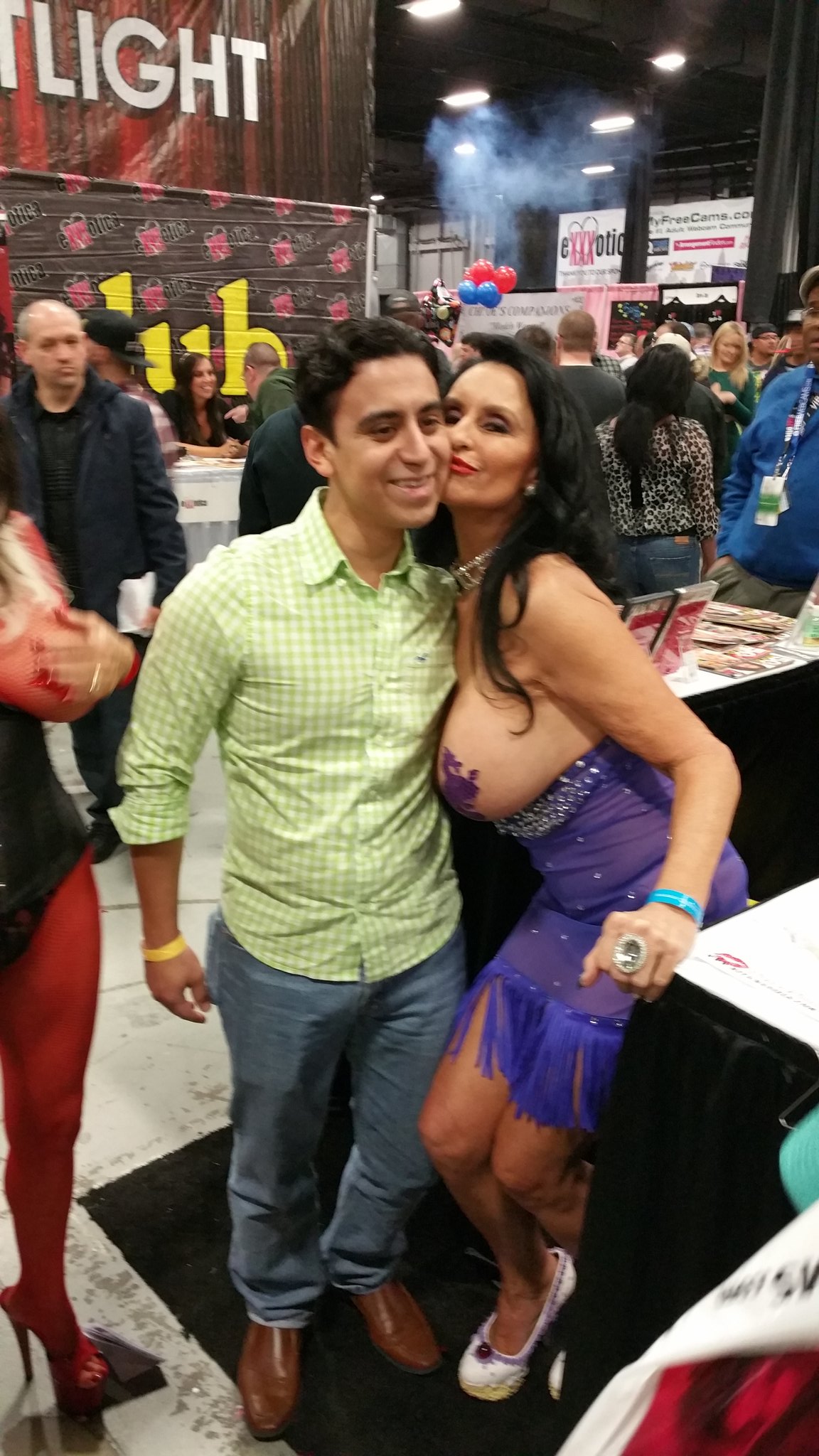 TW Pornstars - Rita Daniels. Twitter. Fan kisses @EXXXOTICA. 12:32 AM - 15  Nov 2015