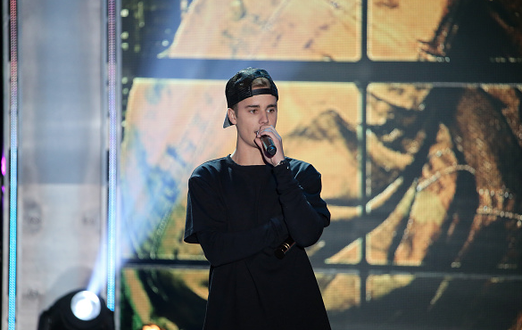 belieberbabes's tweet photo. Justin attending the #HALOawards today in New York https://t.co/UcgSavxUjk