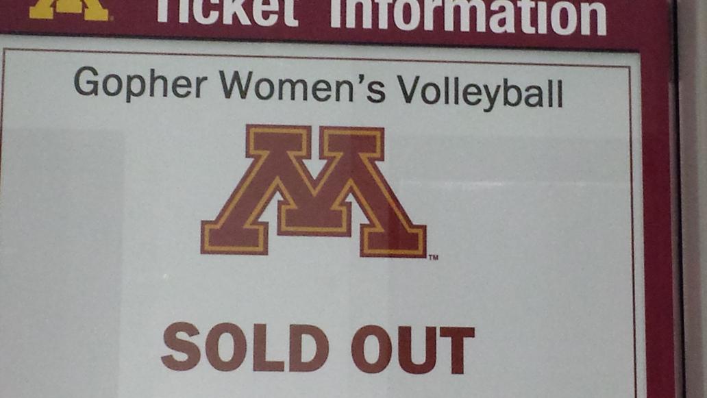 TuckerCenter's tweet photo. #HERESPROOF that ppl. ARE interested in women's sport. @GopherVBall v PSU @bigten @AVCAVolleyball https://t.co/CZn5wFp1LF