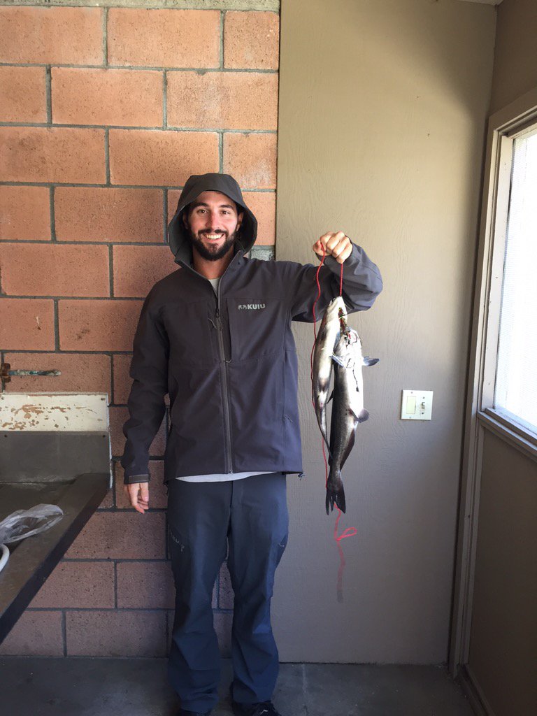 Noonan_21's tweet photo. Had a great day fishing with @RobAguirre3 in my KUIU gear! @KUIU https://t.co/HShP3OtfVa
