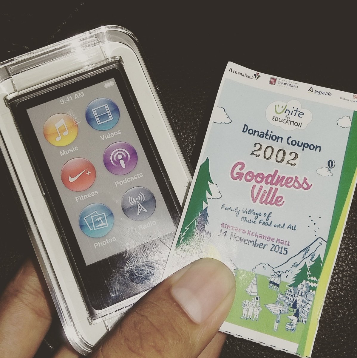 trieplay's tweet photo. Thanks @permata_me @PermataFamily  atas hadiahnya &amp; dah ngajak2 aku duet sm kak Andien 😆😄 #GoodnessVille #Unite4edu https://t.co/KdIyUAEhmR