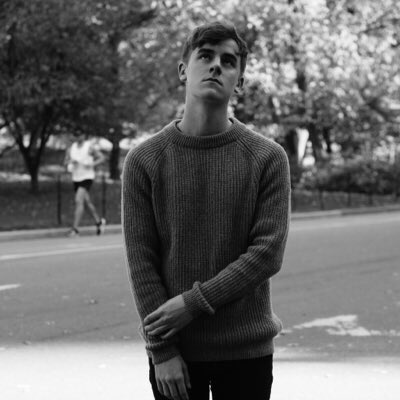bombaflayout's tweet image. Connor Franta