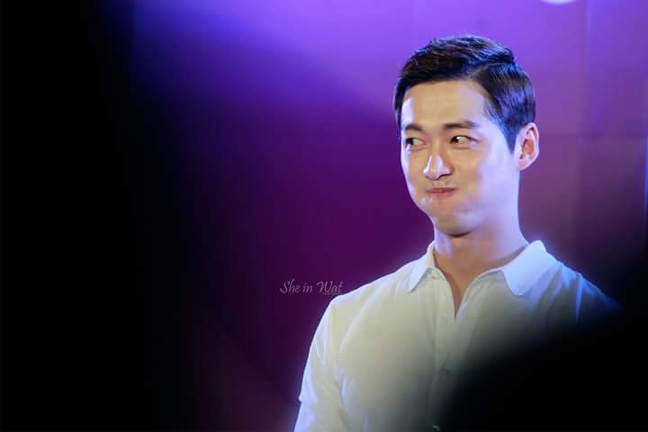 She_Natthanicha's tweet photo. #NumKoongMin #남궁민 #ThailandKoreaFriendshipFestival2015 #TKFF2015 https://t.co/l5fZEjPrhU