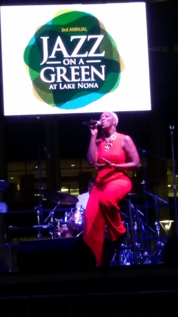 SLTerryJr's tweet image. Groving to Sisaundra Lewis #winna Jazz On A Green @Sisaundra