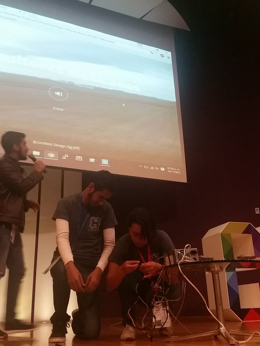 joelca's tweet photo. 11o equipo #agrimx  #iohack @HacktheWorldMX https://t.co/CcBDZtHcsi