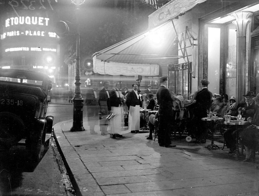 leonmagnom's tweet photo. París de romance y paz en los años 50 @AmigosdelZulia hoy la acompañamos en su dolor https://t.co/Gop7SVkNQ3