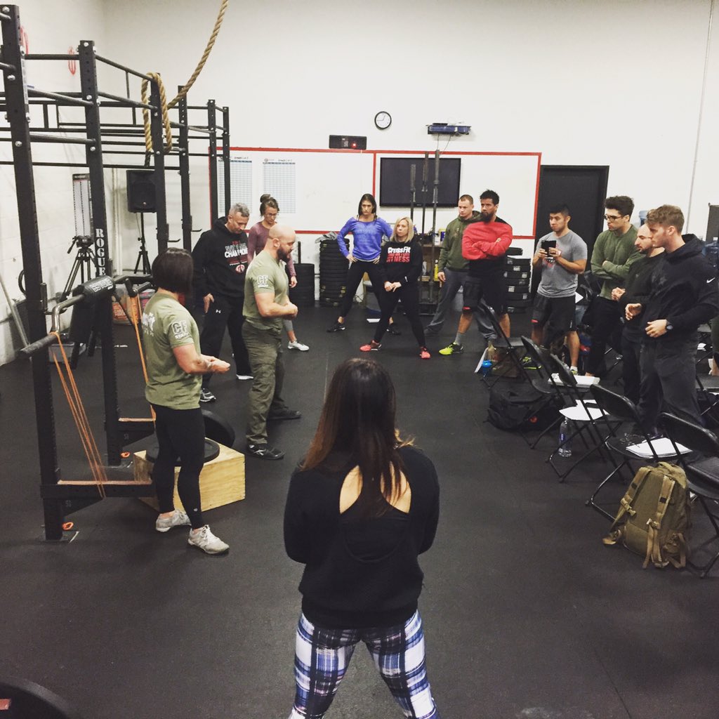 Holton's tweet photo. Great seminar today! Looking forward to day two of the Crossfit Powerlifting seminar here in VA! #strong #fast https://t.co/sTggqrLpel