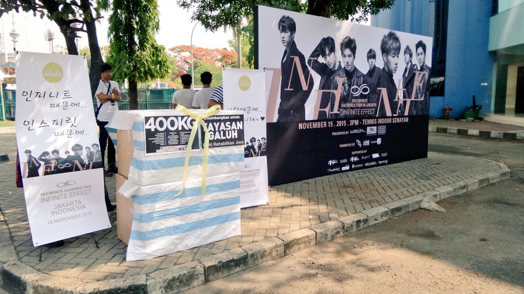 LoveForINFINITE's tweet photo. Terkumpul 400KG beras untuk Rice Wreath #LOVEforINFINITE. Terima kasih untuk semua pihak yg turut berpartisipasi :) https://t.co/VbE5t2kTs1