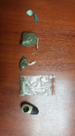 MinGobiernoEc's tweet photo. Mediante denuncia @PoliciaEcuador #DistPillaro en fiesta clandestina caída. Se encontró 13 menores, alcohol y drogas https://t.co/1OofDLsfts