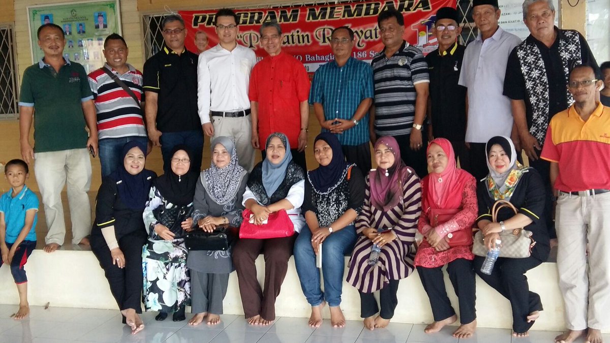 BKBPUNS's tweet photo. Prgm Biro Kebajikan Umno Sandakan disempurnakan TS Ampung Puyun,200 penerima. @jainabahmad @MusaHjAman @leelareel https://t.co/65ubQYPFc3