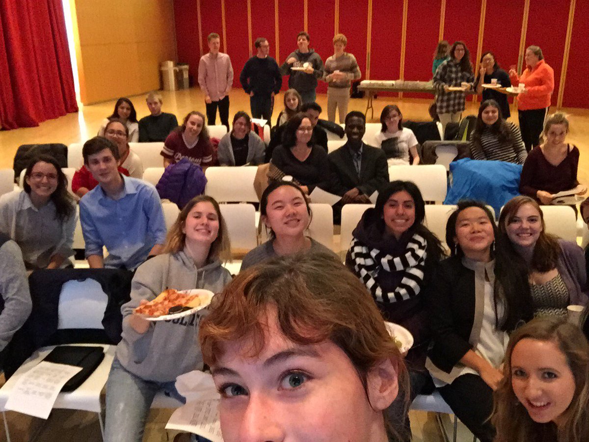 SmithDemocrats's tweet image. #DemsDebate #UMassDems #MHCDems