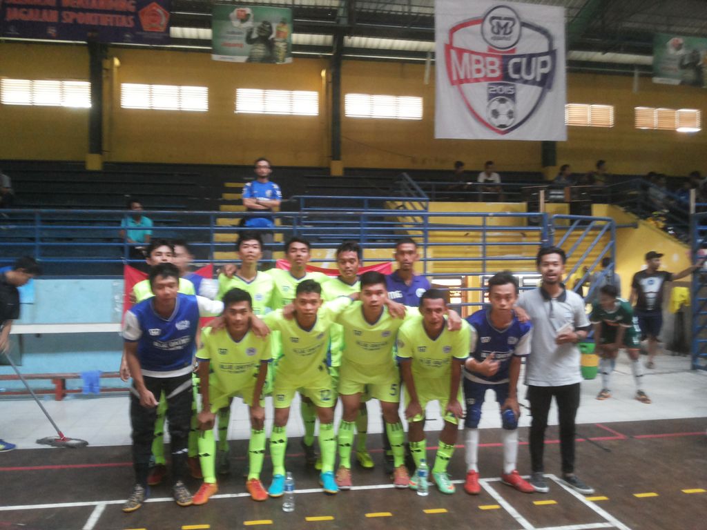 ciscbgr's tweet image. FT : #CISCbgr 6 : 2 @MIsezBogor 
No banner
No supporter
Just player 
And winner
#Support #Respect
#MBBCUP2015