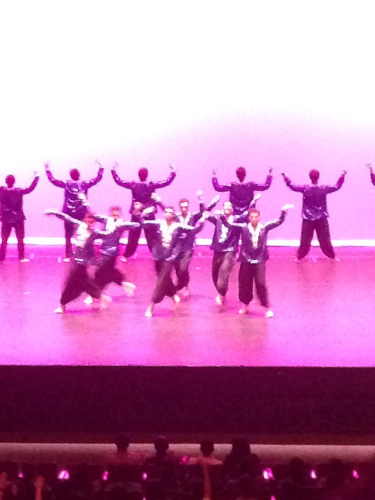 texasjhalak's tweet photo. The crowd at #texasjhalak LOVES @penndhamaka https://t.co/CvyTjfOBXu