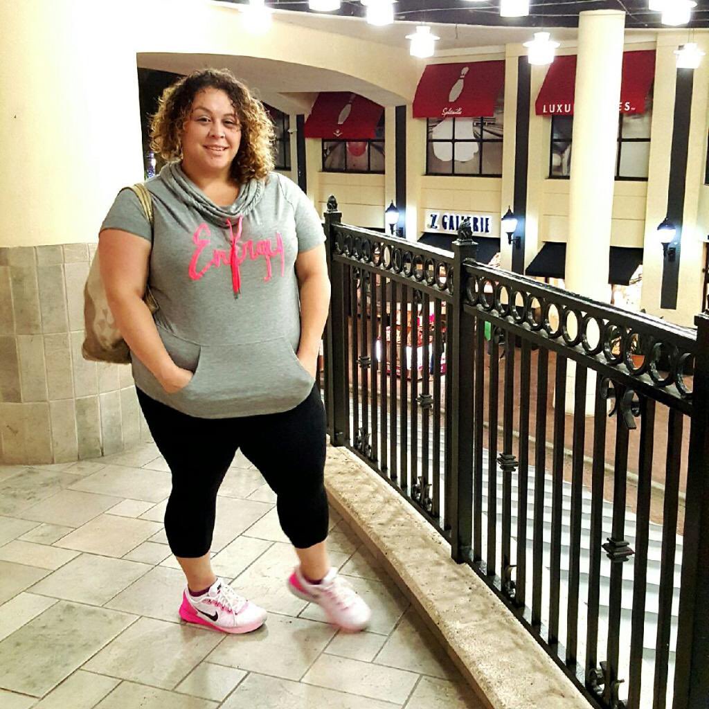 HealthyFatChick's tweet photo. Can I just wear @lanebryant #LivActiv everyday? https://t.co/26iuf1P3wm