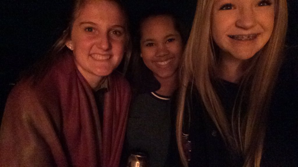 haileyn01's tweet image. BonFire🔥