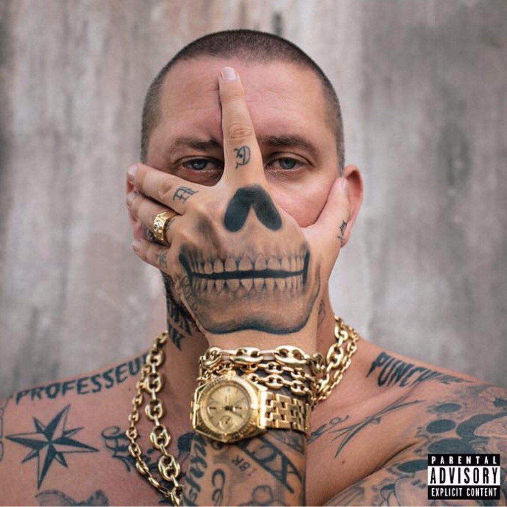 Plus besoin 2 sortir de chez toi pour pecho lalbum c mon album qui viens chez toi 

sethgueko.lnk.to/ProfesseurPunc… click