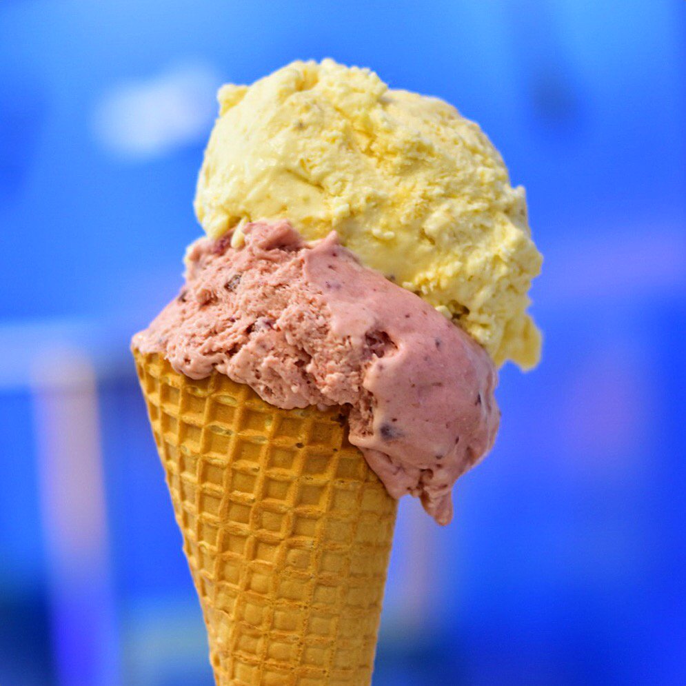 Foodieinheels tweet media