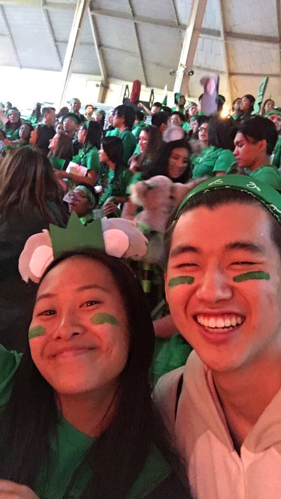 michaelhjlee's tweet photo. Memorable day with the loves of my life!💚🐨💚 #D25E #FRS2015 https://t.co/pEVV6OPSSb