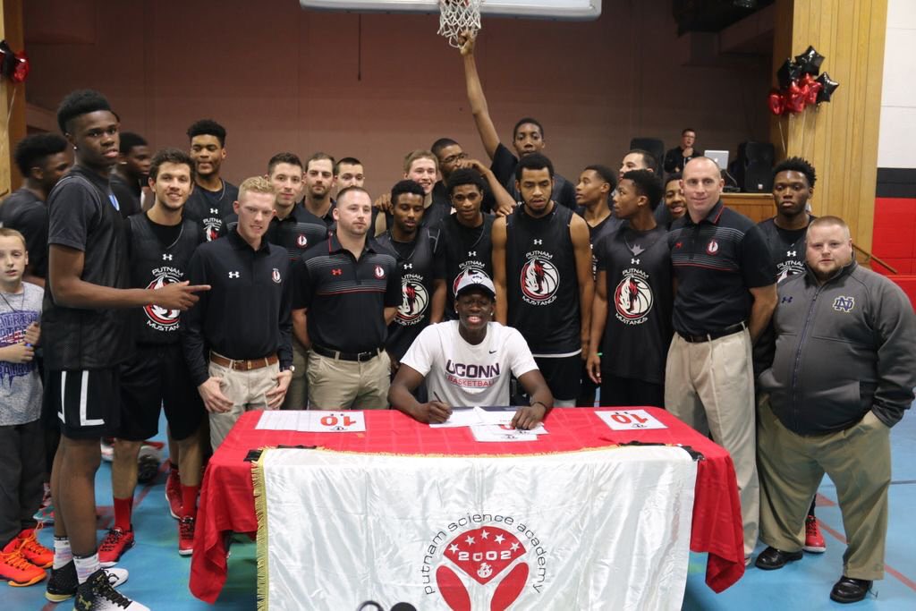 PSA Mustangs tweet media