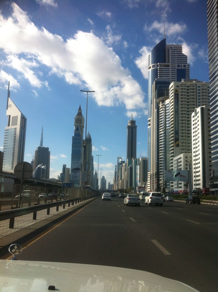 nutritionabc's tweet photo. I'm in Dubai today lovelies! What food have we got in store? Any suggestions???#nutritionabc #yummy https://t.co/nY2Rg9I6pV