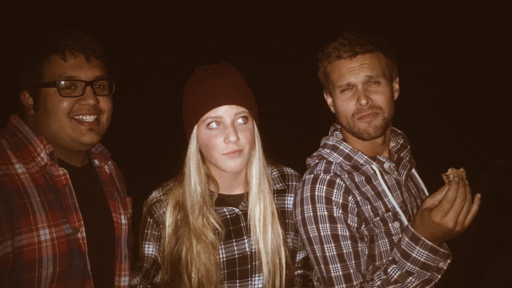 naomezzz's tweet image. u could say it was pretty "lit" tonight;))