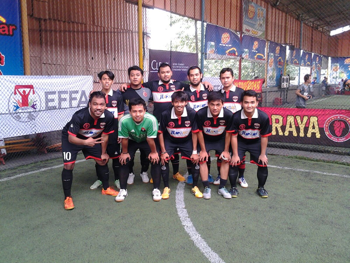 MI_Giacarta's tweet photo. Dibabak 32 besar timnas MI A menang 6-0 vs Big Reds.
Dibabak 16 besar ICI sudah menunggu.. Wah seru nih.. https://t.co/xyYqO6WXVg