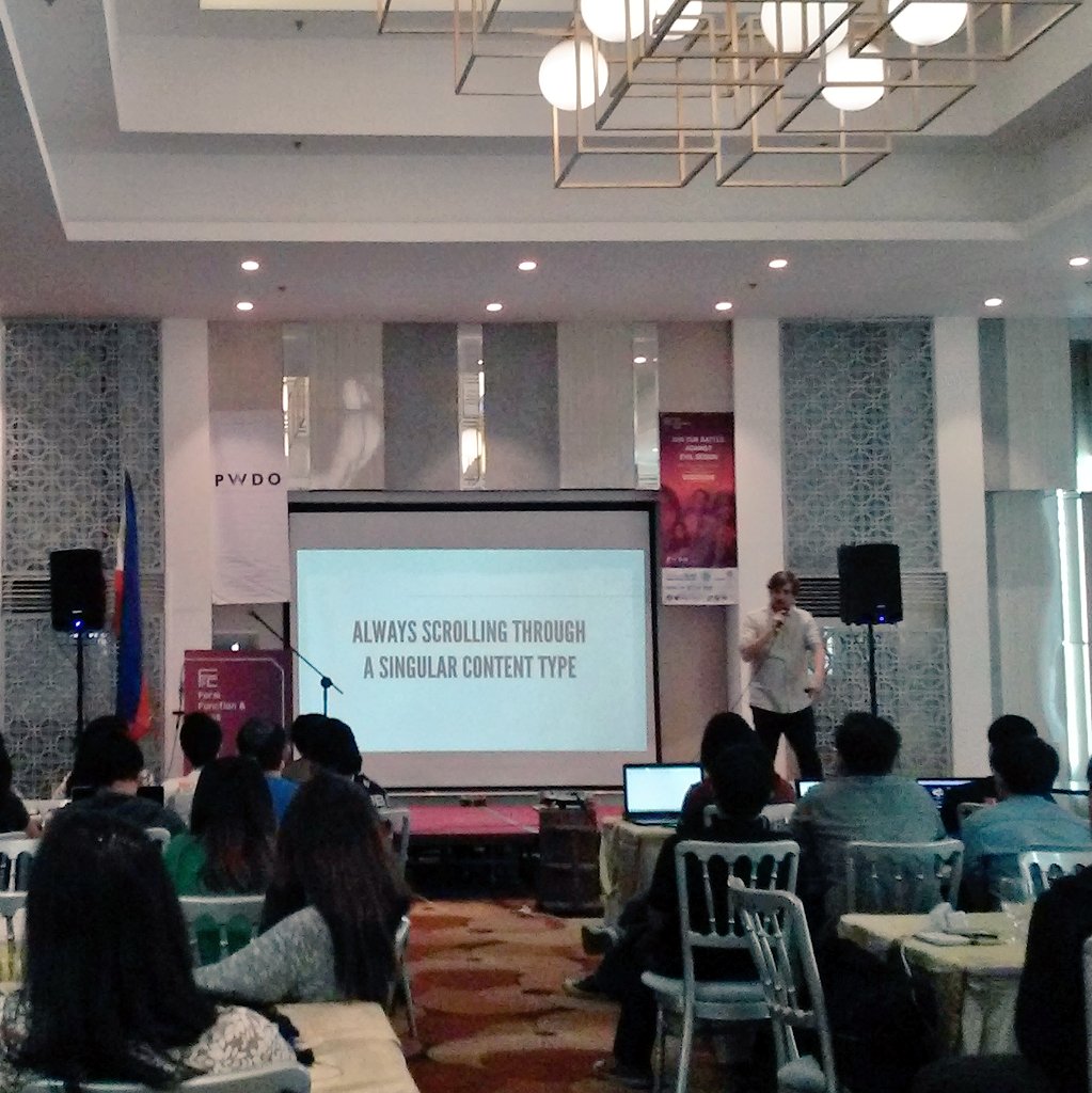 TomasinoWeb's tweet photo. Mr. Frost on user experience on websites nowadays. He gives twitter as an example. #FrostMasterclass #FFCPH #PWDO https://t.co/pK8CcdFIdg