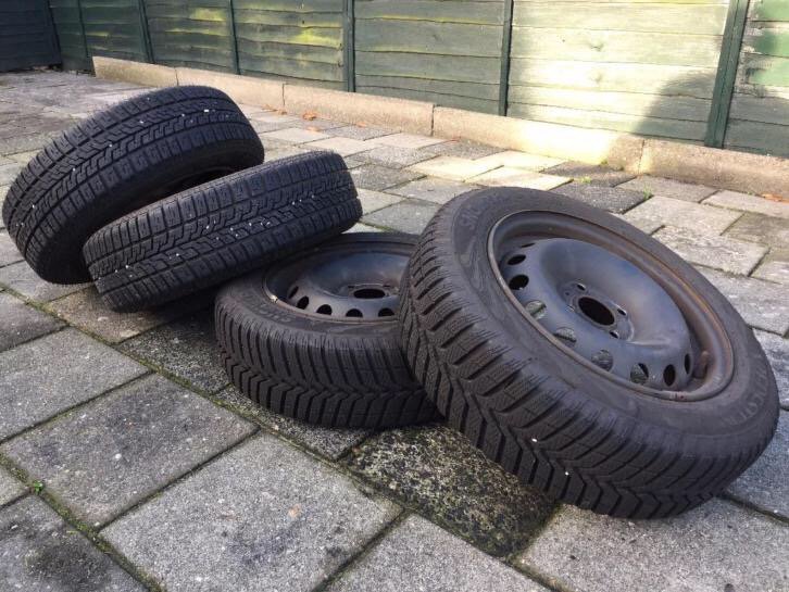 Winterbanden inclusief velgen link.marktplaats.nl/m986223439