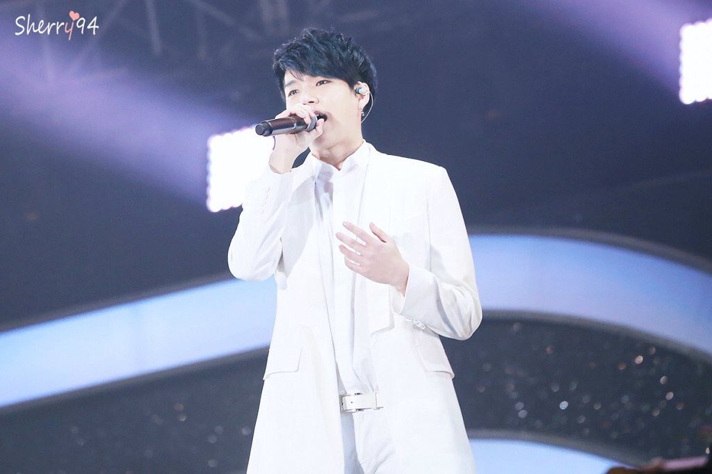 KPOPAESTHETlCS's tweet photo. nam woohyun aesthetic (infinite) https://t.co/ZwLY7Hfdac