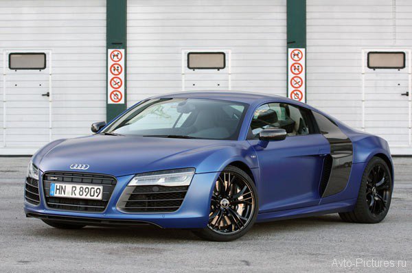 #МаленькаяМечта моя любимая машина #AudiR8 
По мне так нет лучшей машины чем она