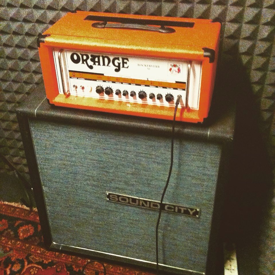throne_sludge's tweet image. Testing a new sound for the new album!!!! Thank you Enrico!

#matamp #soundcity #orange #sunn