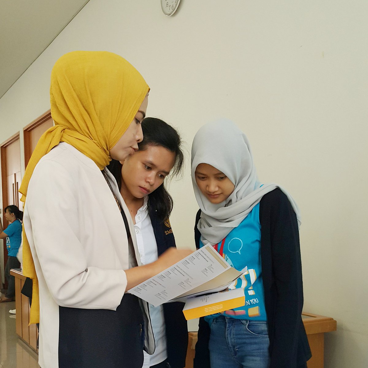 bahana__tcw's tweet photo. Mahasiswa PPM antusias mendatangi booth SiNar untuk diskusi mengenai perencanaan #InvestasiBenar. @BEM_ppm https://t.co/3aDh689qGT