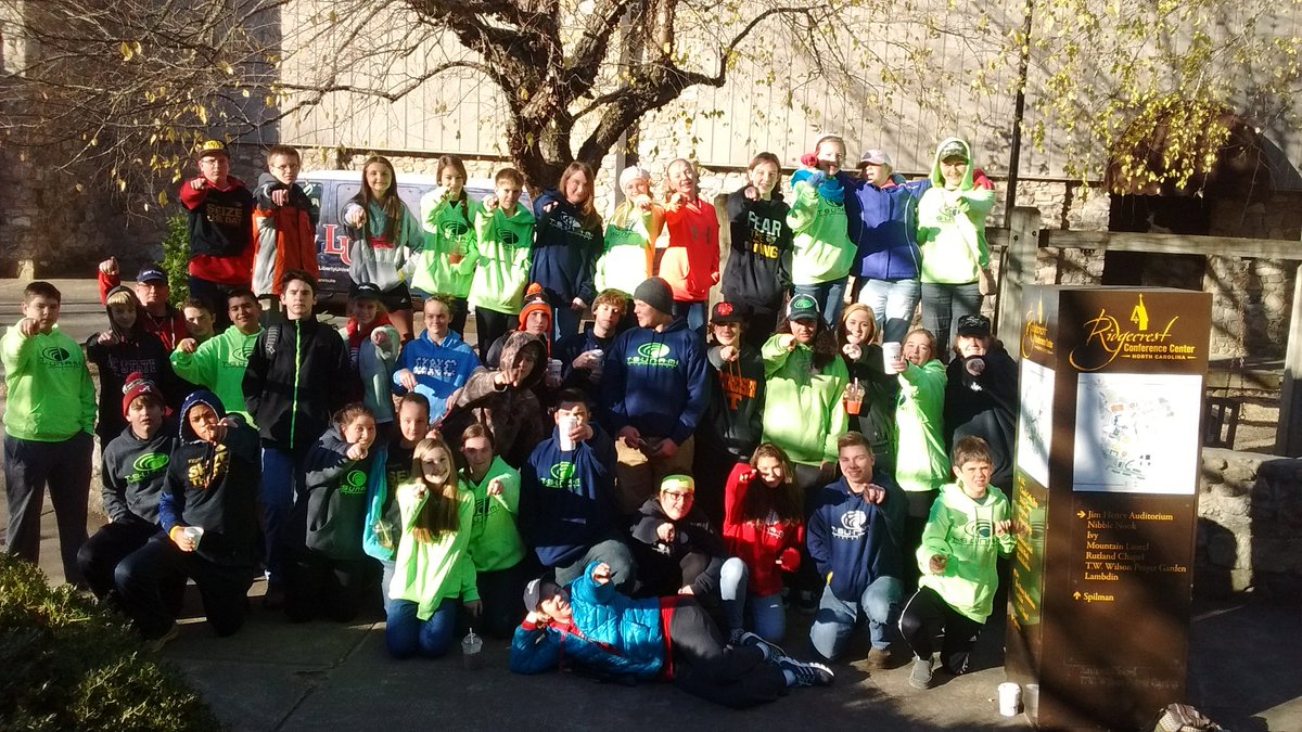FRCLandisYouth's tweet photo. FRC Youth - You gonna get your turn! #fx2015 https://t.co/piriAEGX0h