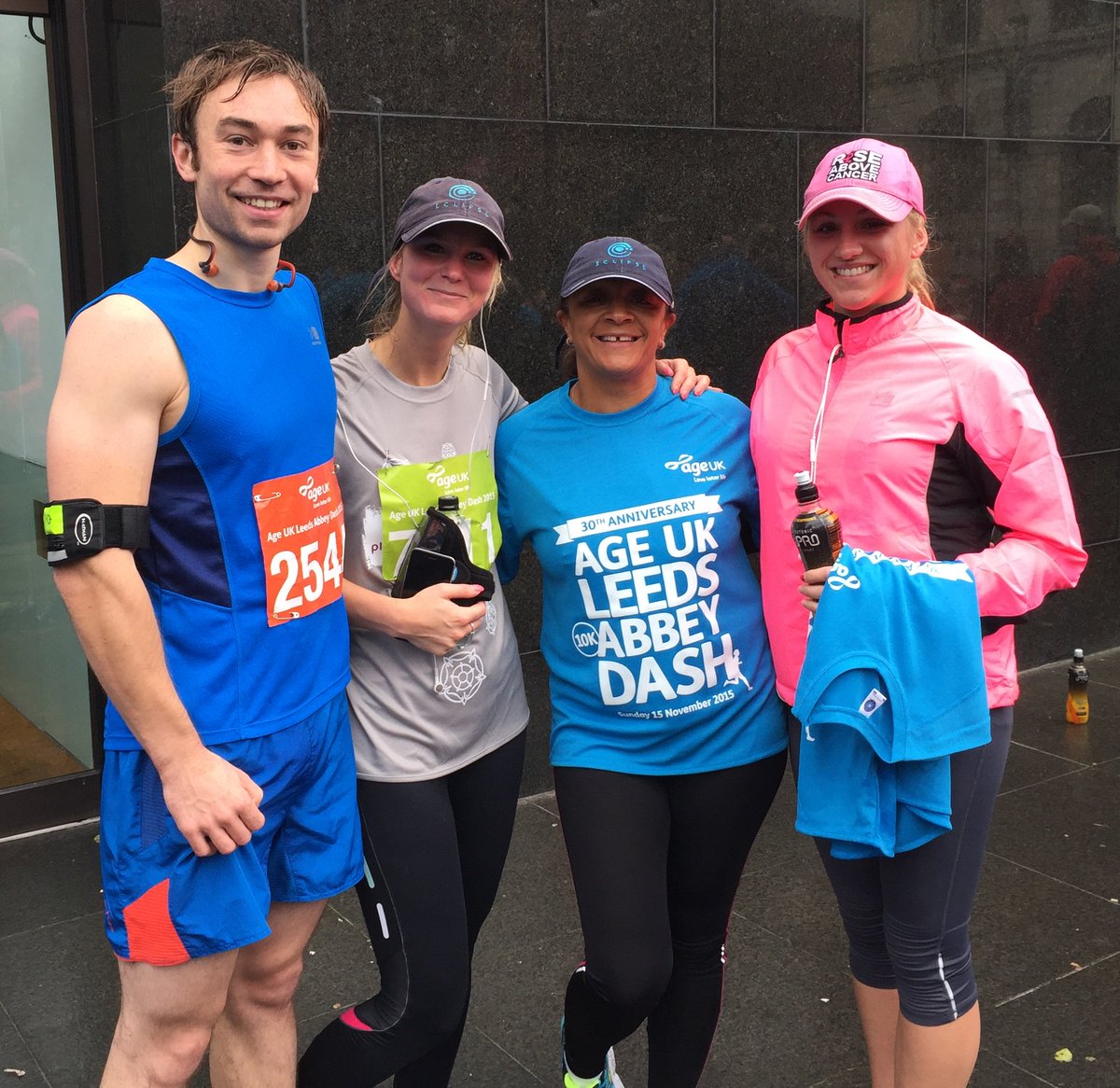 CraigHogg2's tweet photo. Braving the rain at The @ageuk #abbeydash with my dad and Team Eclipse https://t.co/iQIrb4SdqS